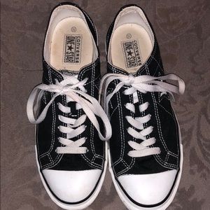 Black Converse One Star Low Top